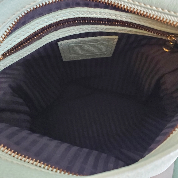 Vintage Coach Sea Foam Blue Pebble Leather Sonoma Bucket Bag #4907 - Picture 6 of 11